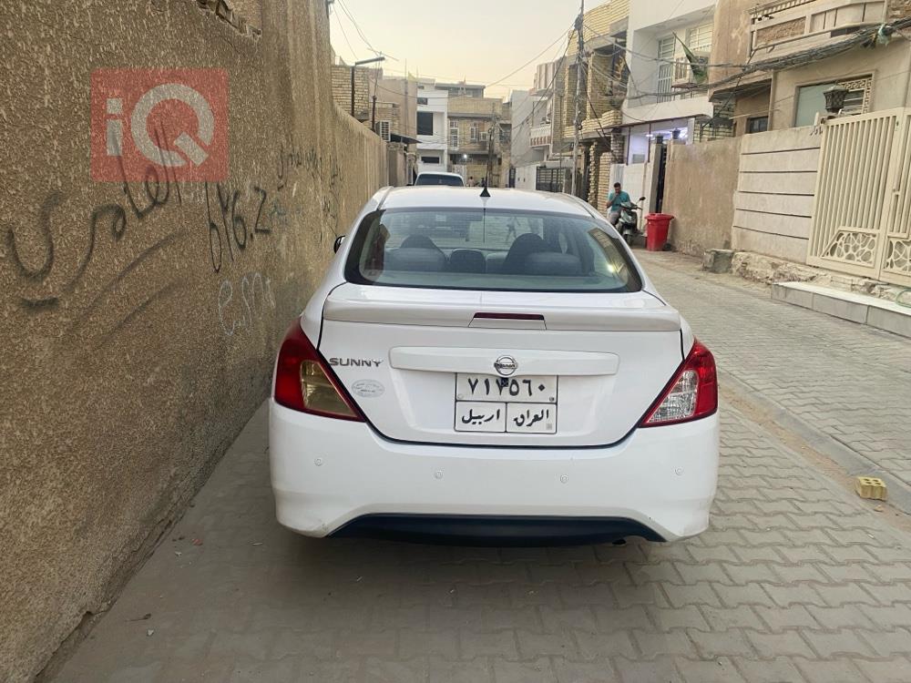Nissan Sunny